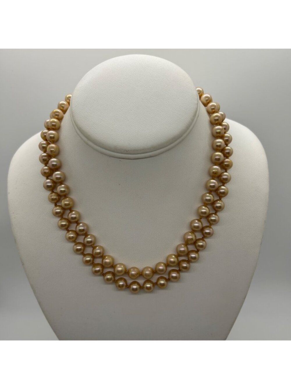 Vintage Marvella Double-Strand Glass Pearl Necklace With Ornate Gold-Tone Clasp - Picture 14 of 15